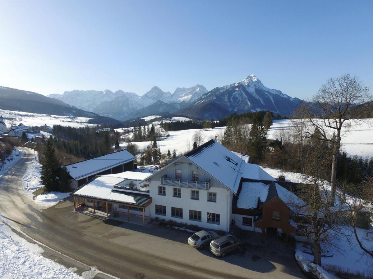 Beim Tischler Apartment Vorderstoder Bagian luar foto